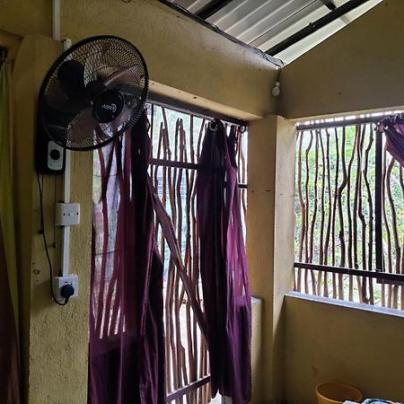 Yala Ying Yang Hostel & Camping Экстерьер фото
