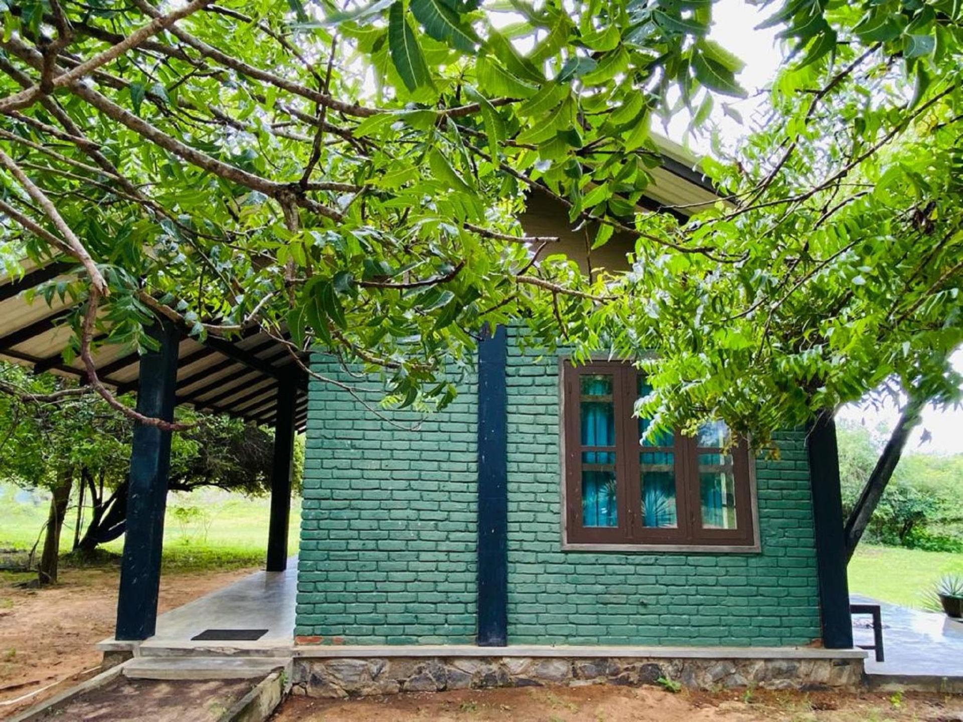 Yala Ying Yang Hostel & Camping Экстерьер фото