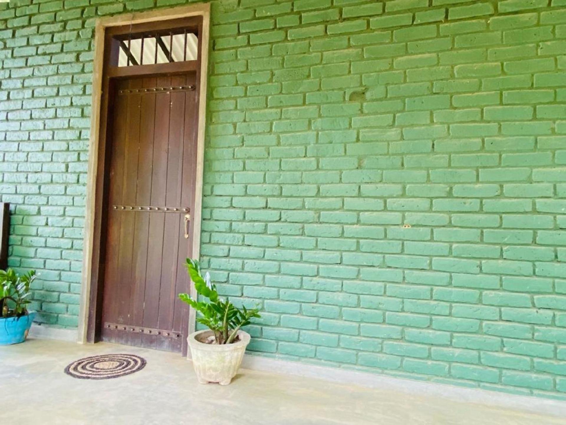 Yala Ying Yang Hostel & Camping Экстерьер фото