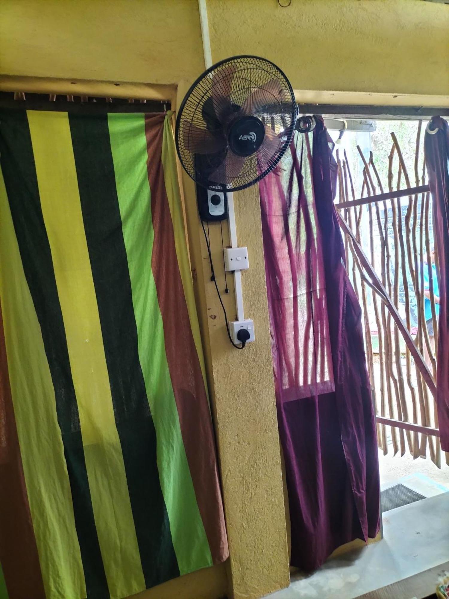 Yala Ying Yang Hostel & Camping Экстерьер фото